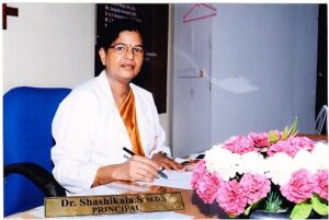 Dr._shashikala.s